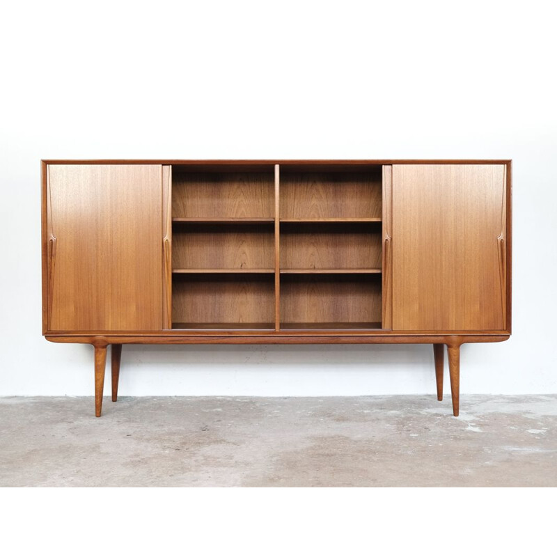 Vintage model 19 highboard in teak by Omann Jun