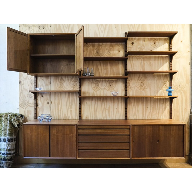 Vintage CADO wall system in teak by Poul Cadovius