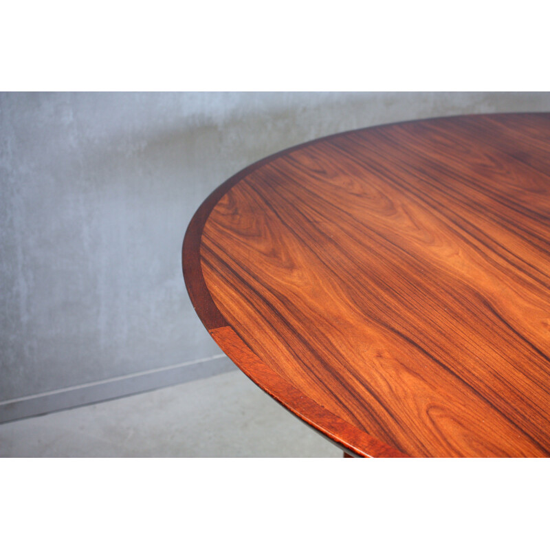 Vintage English round rosewood dining table