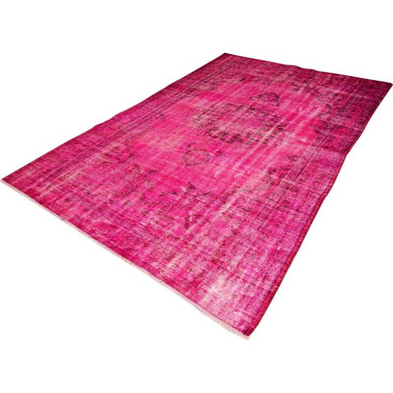 Vintage traditional Turkish rug in cerise pink