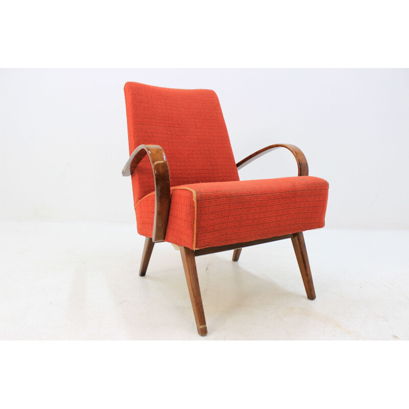 Set of 2 vintage orange armchairs by Jindrich Halabala