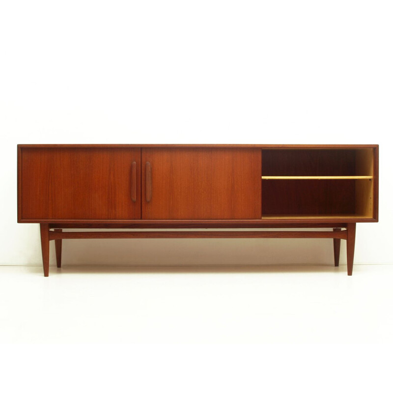 Vintage Danish sideboard in teak