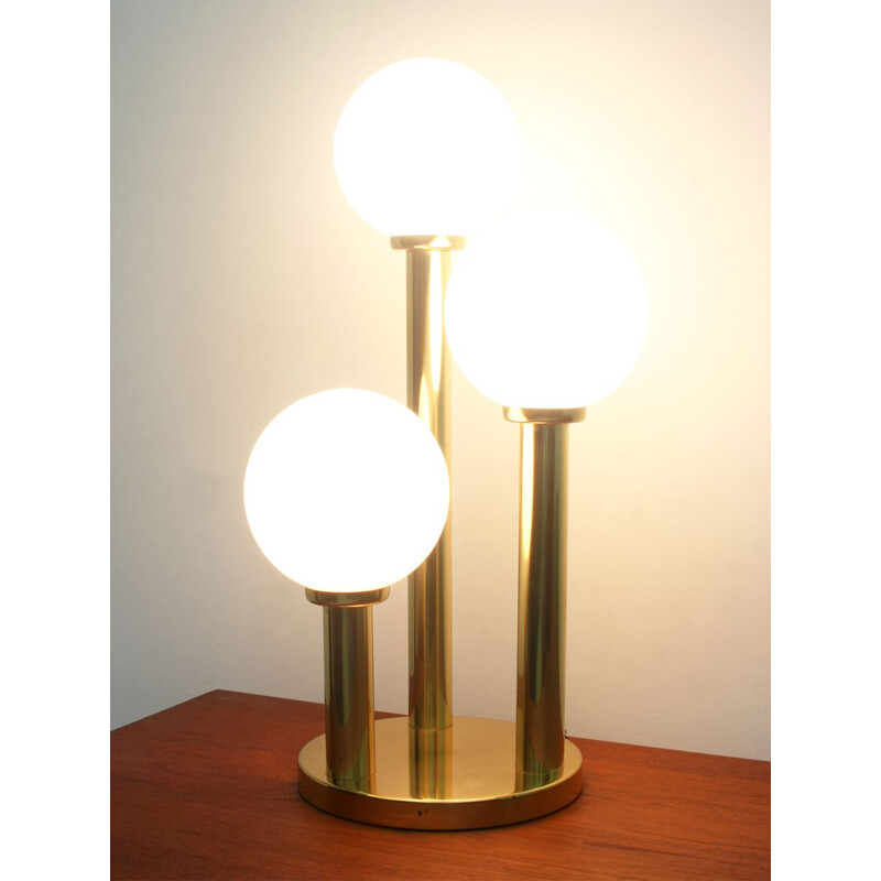 Vintage table lamp in brass and opaline
