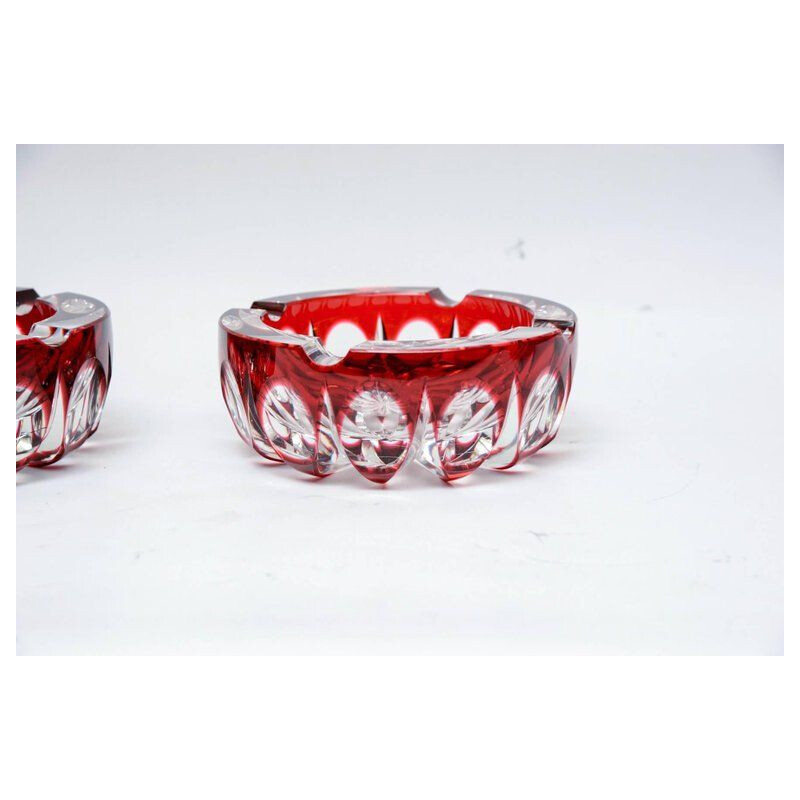 Set of 2 ashtrays in crystal by Saint Louis