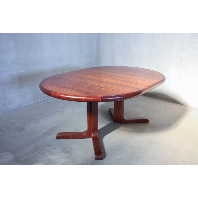 Vintage danish dining table from Skovby in rosewood 1960