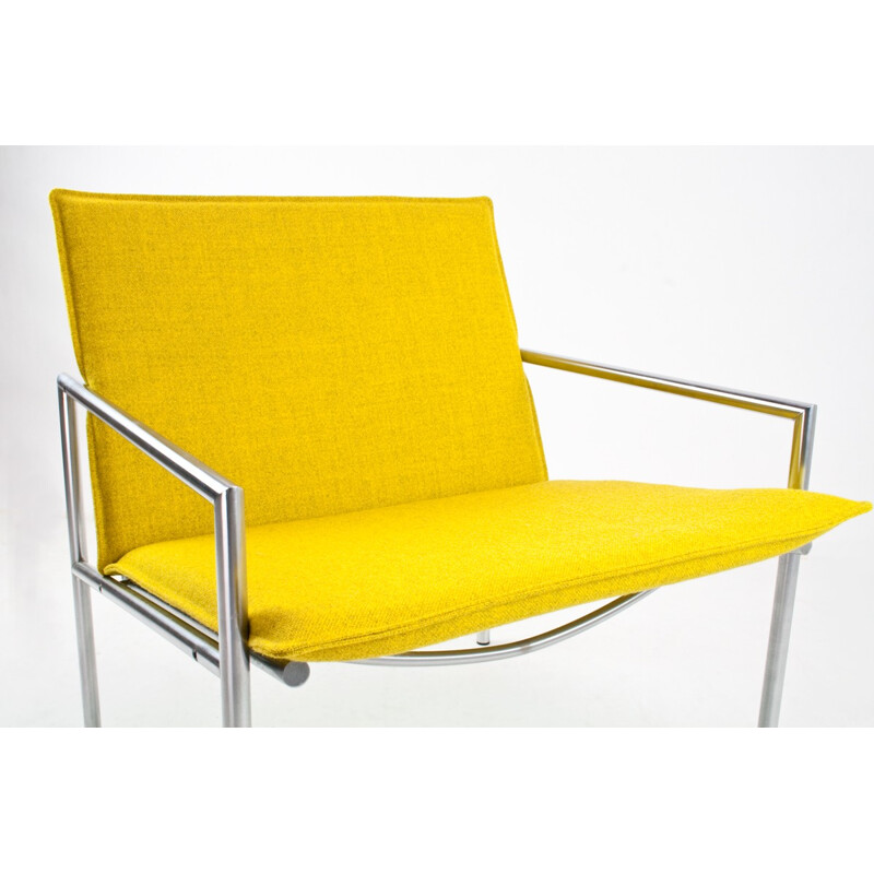 Easy chair SZ03 in yellow fabric and chromed metal, Martin VISSER, T Spectrum edition - 1960s