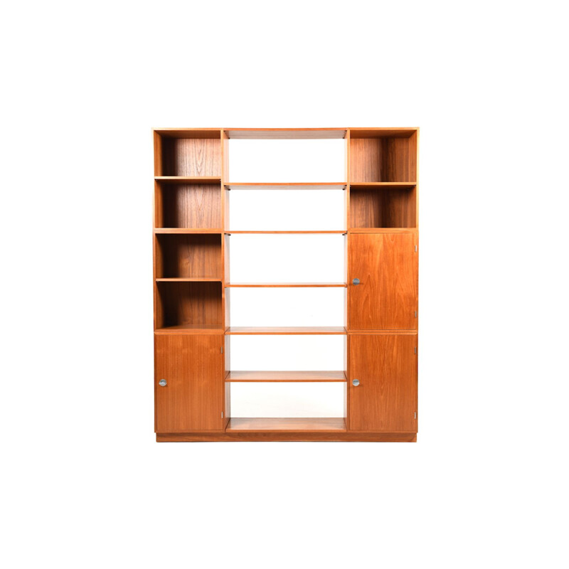 Vintage bookcase diplomat-series by Finn Juhl