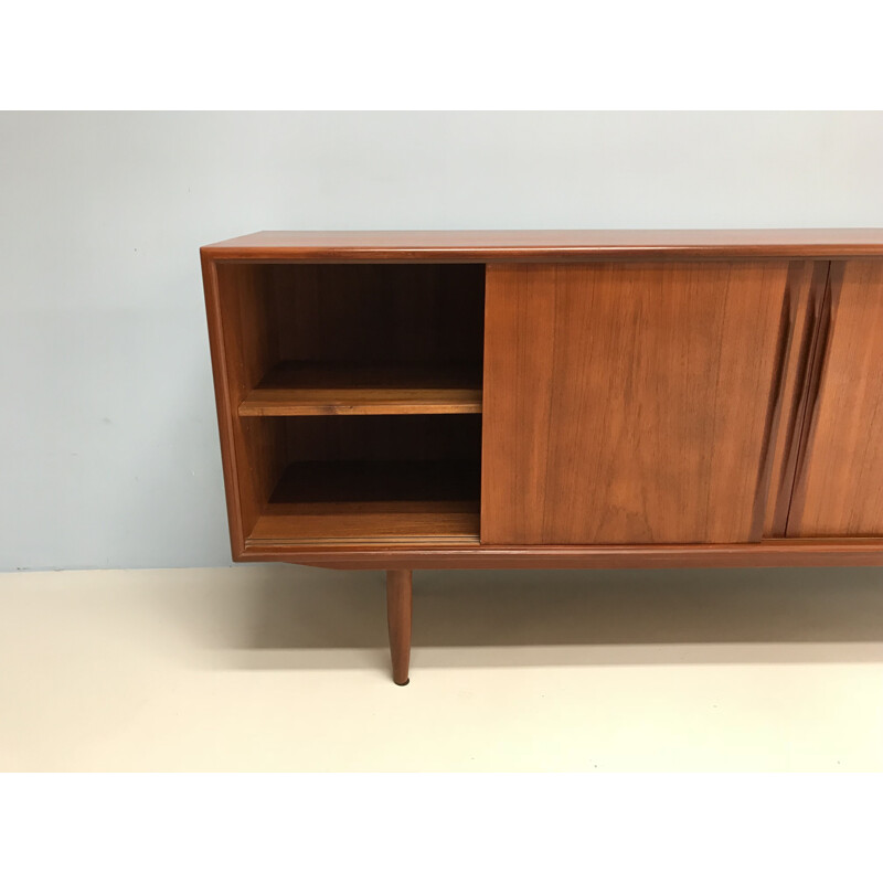 Vintage sideboard in teak by Gunni Omann 