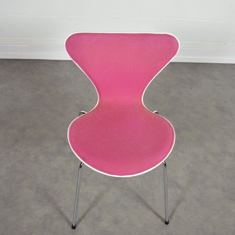 3 chaises vintage Arne Jacobsen pour Fritz Hansen 1990