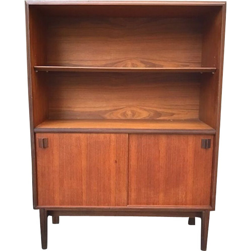 Vintage scandinavian bookcase in teak