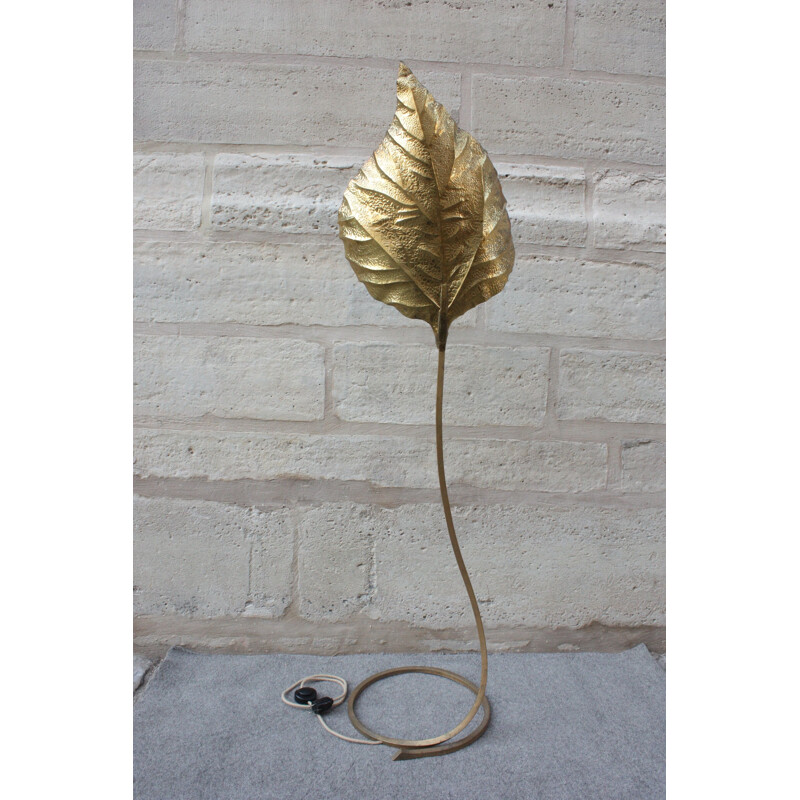 Vintage floor lamp "Foglia" in brass by Tommaso Barbi