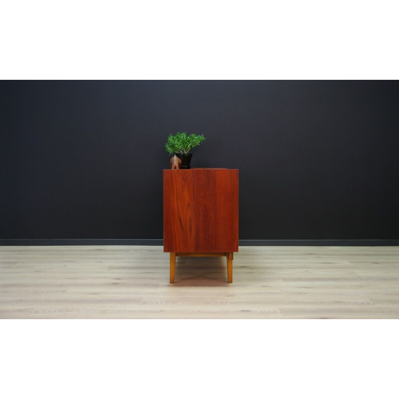 Vintage danish sideboard in teak with shelves 1970