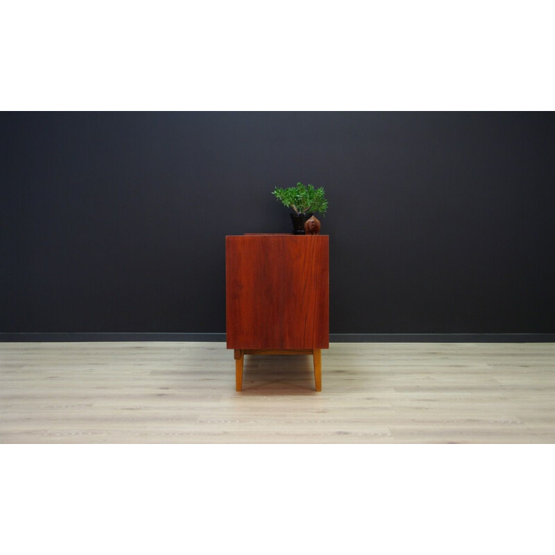 Vintage danish sideboard in teak with shelves 1970