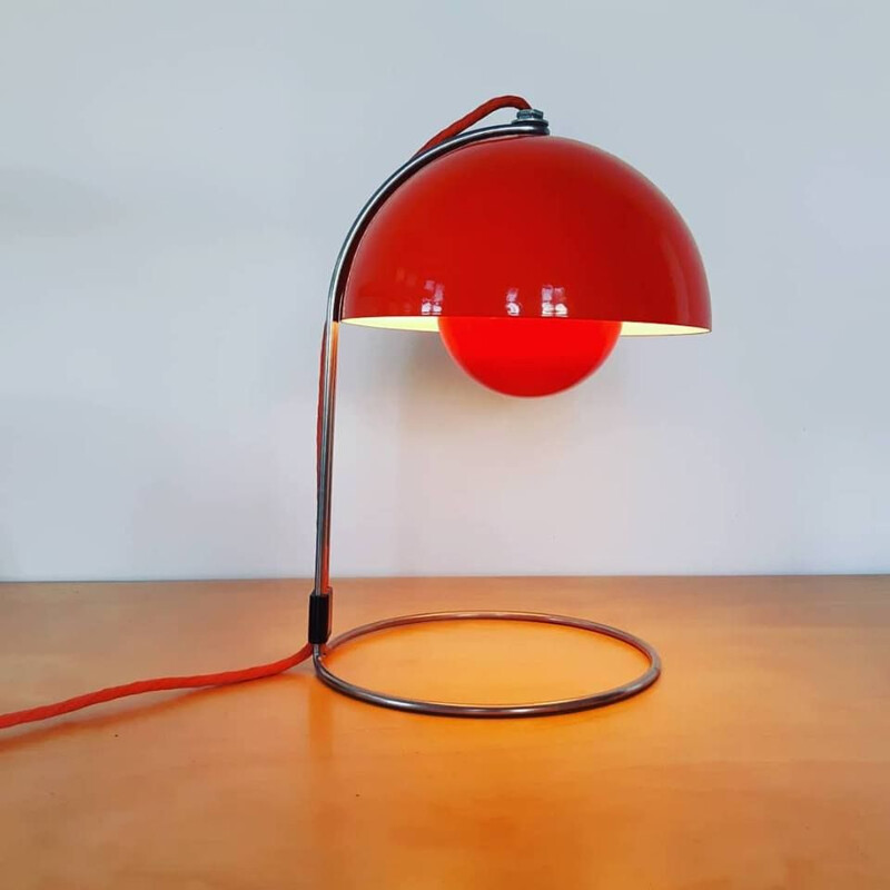 Vintage VP4 red lamp by Verner Panton for Louis Poulsen