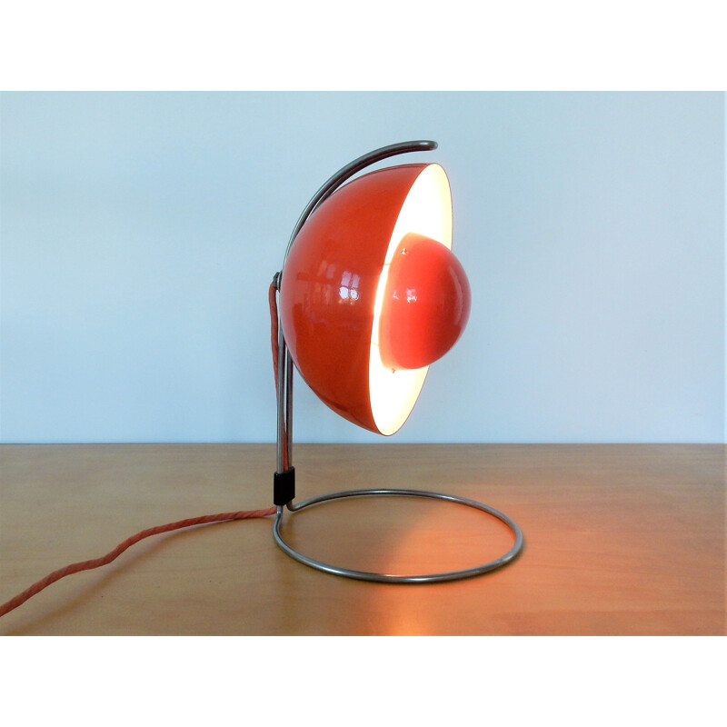 Lampe de table vintage rouge VP4 par Verner Panton pour Louis Poulsen