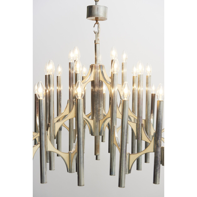 Vintage Italian chandelier in brass by Sciolari