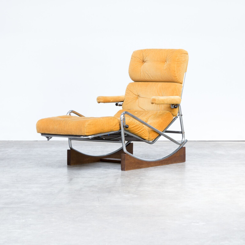 French yellow rocking chair by Lama