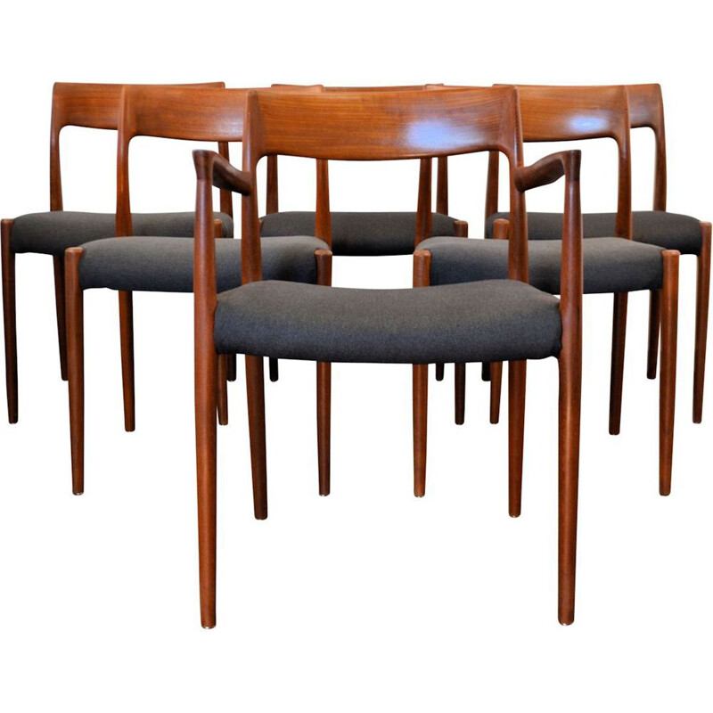 Set of 6 vintage teak dining chairs by Niels O. Møller