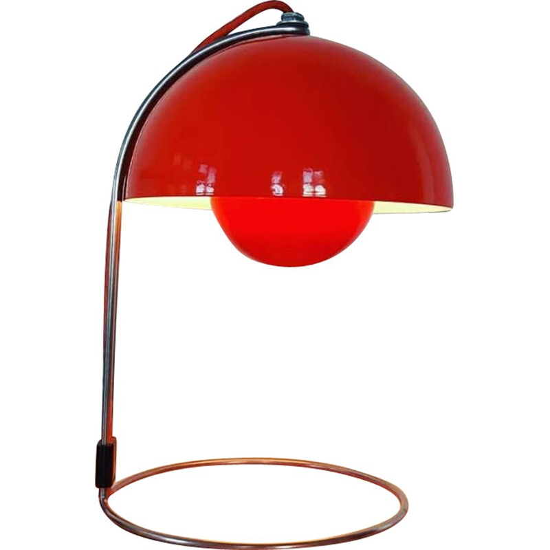 Lampe de table vintage rouge VP4 par Verner Panton pour Louis Poulsen