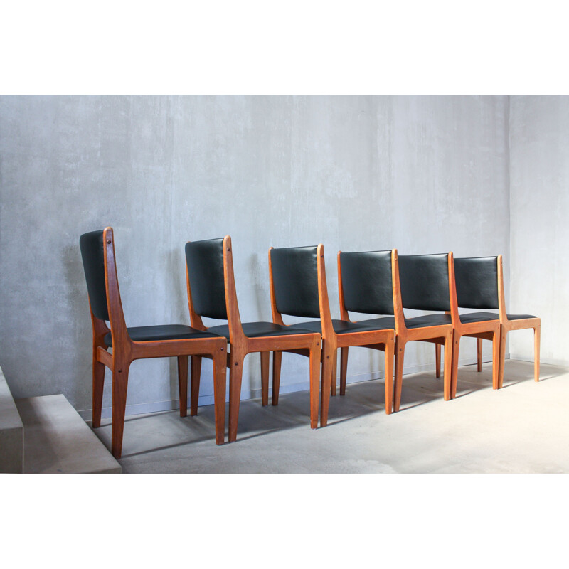 Suite de 6 chaises à repas en teck par Johannes Andersen pour Uldum Mobelfabrik