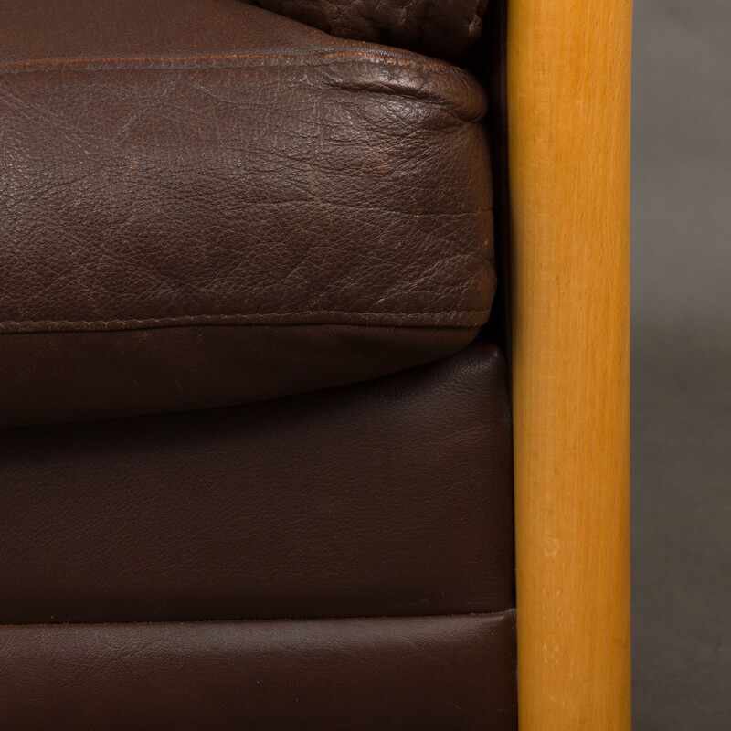 Danish 2-seater sofa in leather and beechwood