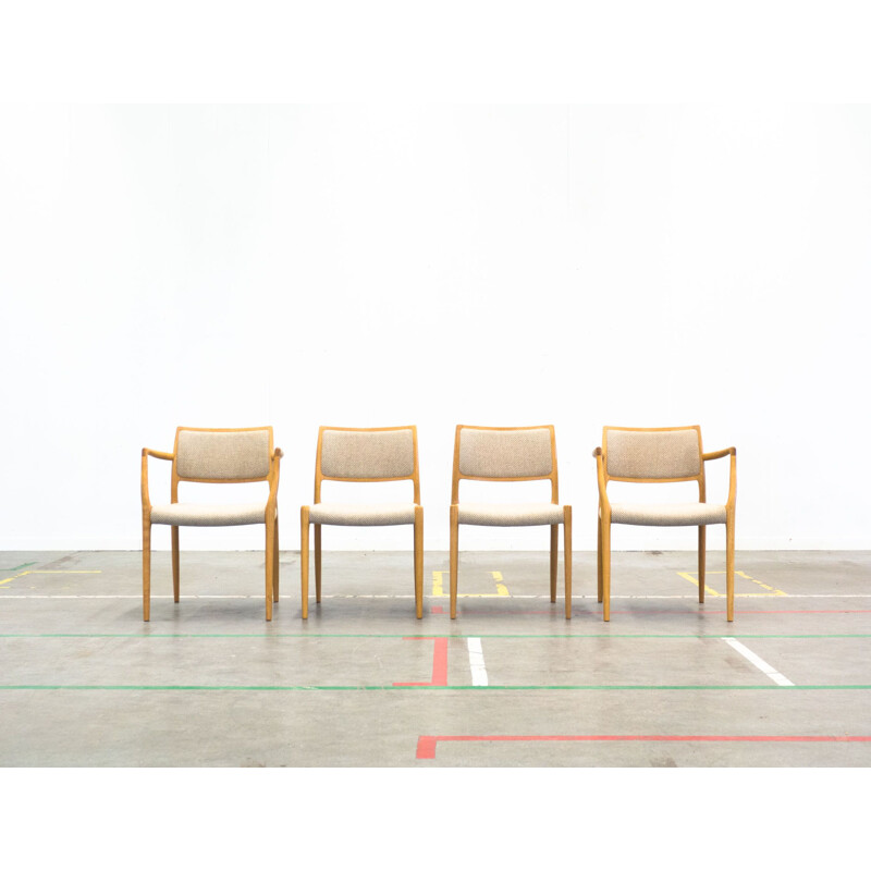 Suite de 4 chaises à repas vintage par Niels Otto Moller