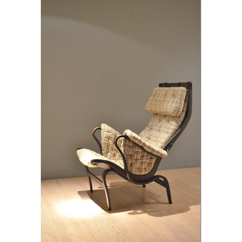 Fauteuil Club Pernilla 69 en bois et tissu, Bruno MATHSSON - 1940