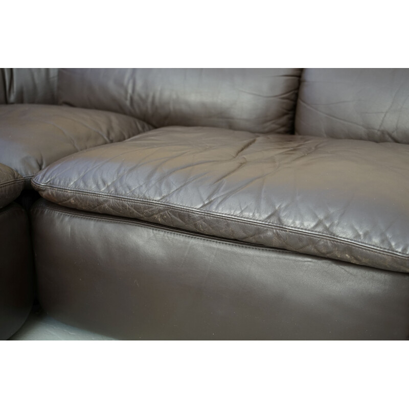 Sofa "Confidential" in Leather by Alberto Rosselli for Saporiti