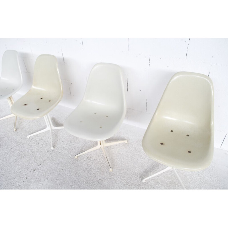 Set of 4 vintage chairs "La Fonda" by Charles & Ray Eames