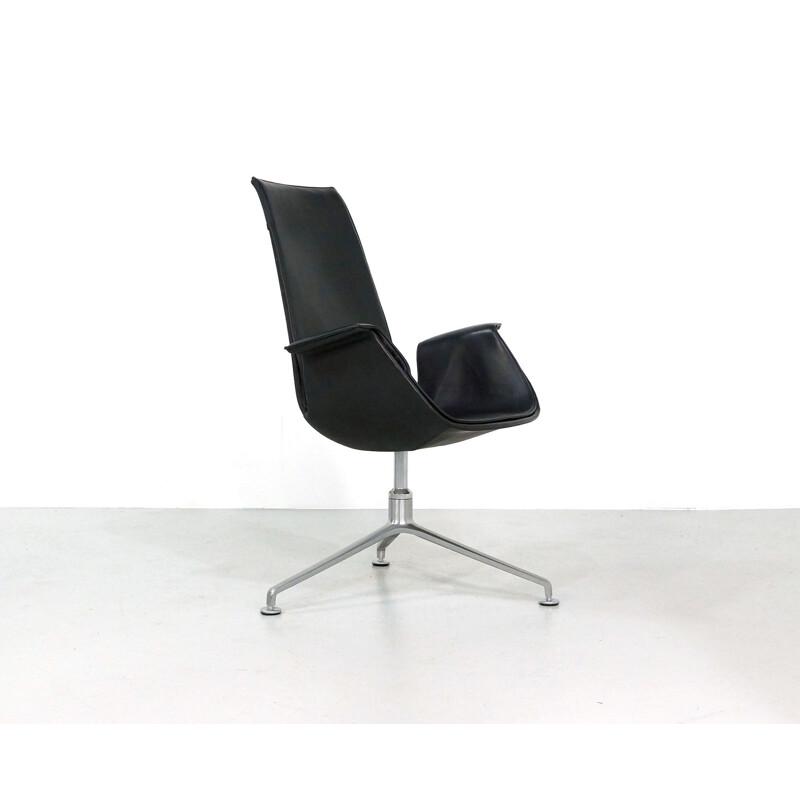 Vintage bird armchair in black leather by Fabricius & Kastholm for Kill International