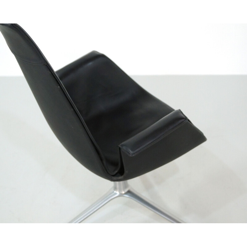 Vintage bird armchair in black leather by Fabricius & Kastholm for Kill International