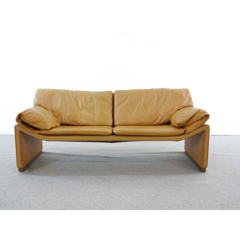 Vintage 2-seaters sofa  in cognac leather by Etienne Aigner