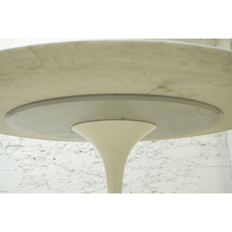 Table Tulip vintage en marbre de Carare par Eero Saarinen pour Knoll