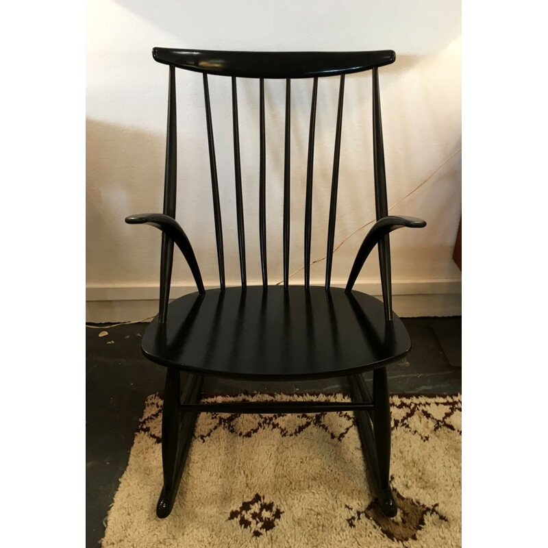 Chaise à bascule noire vintage par Illum Wikkelso pour Niels Eilersen