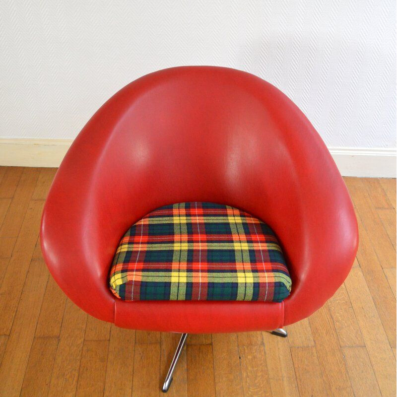 Vintage "Shell" swivel chair