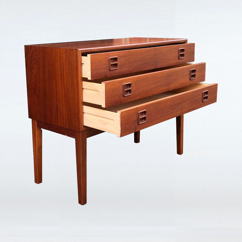 Vintage danish chest of drawers in teak 1960s
