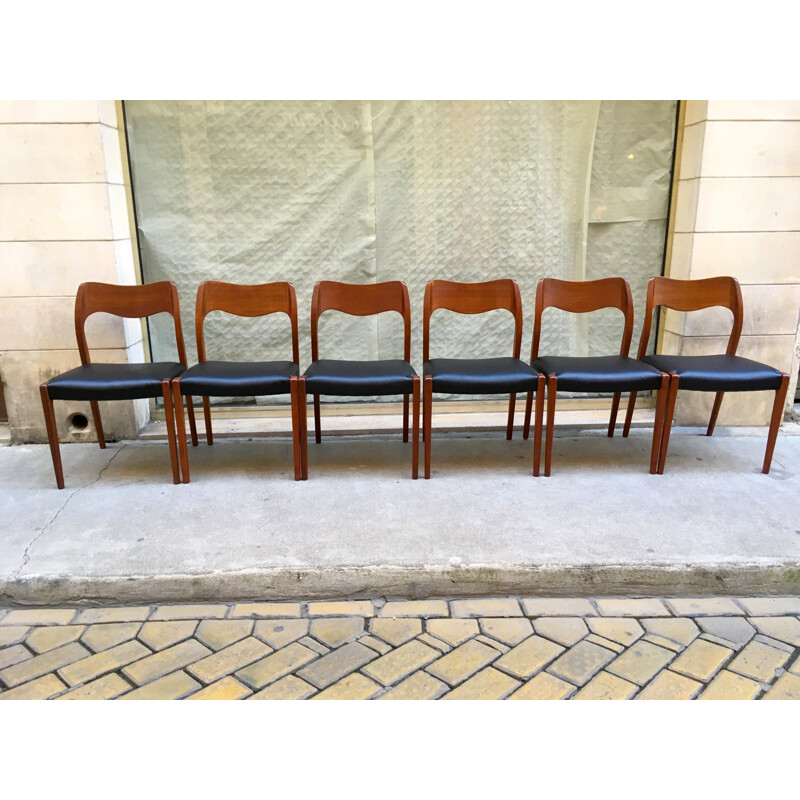 Suite de 6 chaises vintage en teck Niels O Moller modèle 71