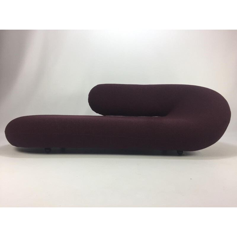 Sofa "Cleopatra" by Geoffrey Hartcourt for Artifort