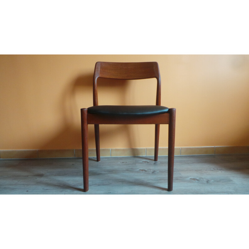Set of 4 Scandinavian chairs in teak and leatherette - 1960s