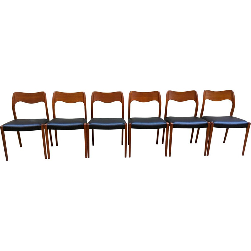 Suite de 6 chaises vintage en teck Niels O Moller modèle 71