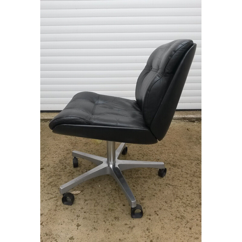 Pair of vintage brazilians armchairs in leather and aluminium