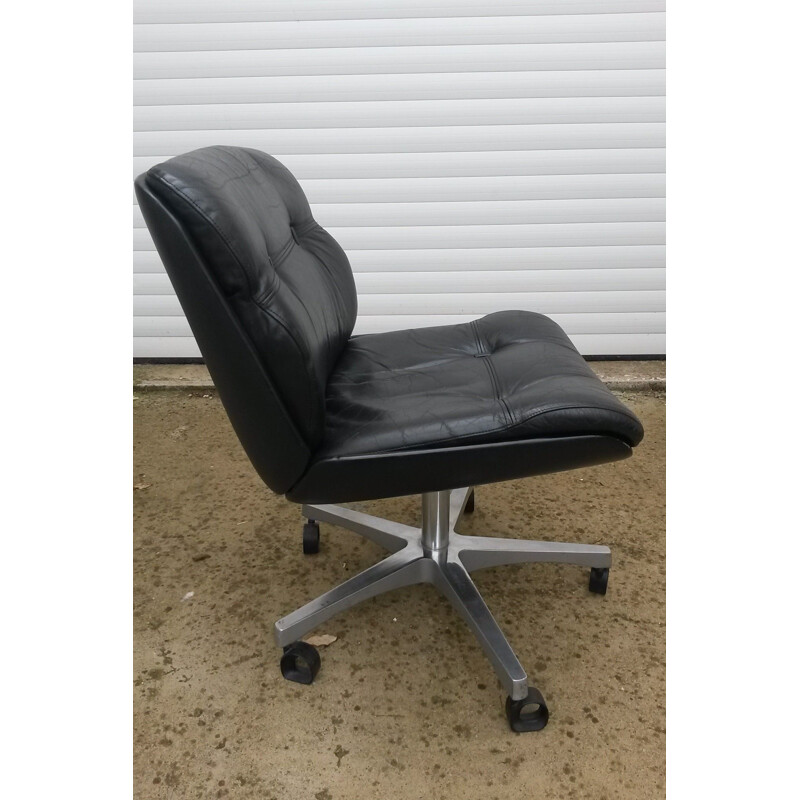 Pair of vintage brazilians armchairs in leather and aluminium