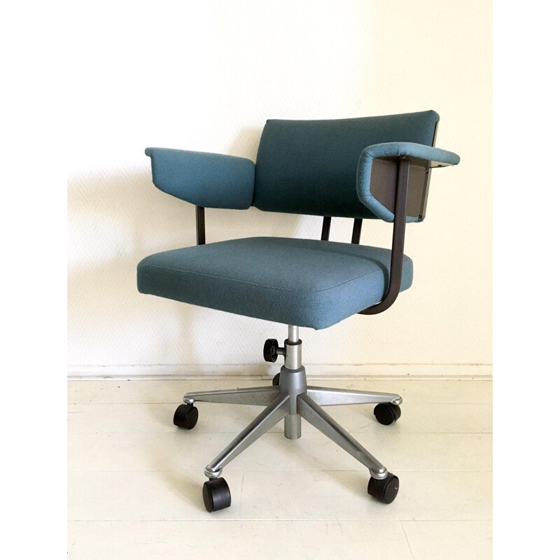 Vintage industrial blue desk chair model Resort by Friso Kramer for Ahrend