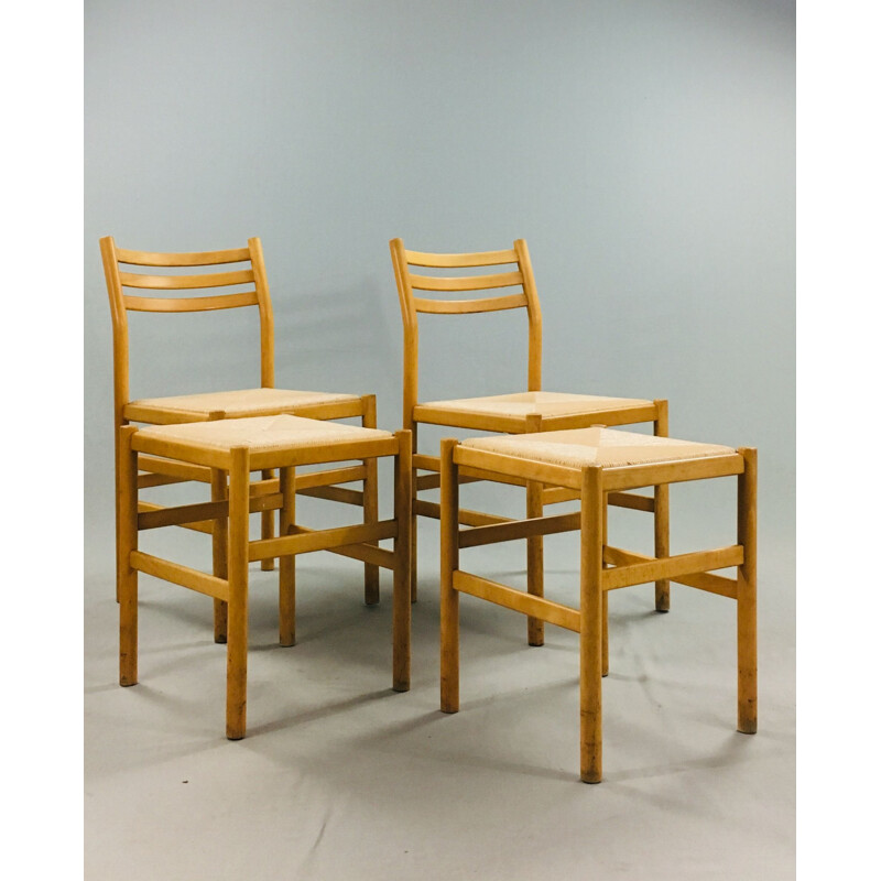 Set of 2 vintage chairs and 2 stools in beech and straw by Pierre Gautier Delaye