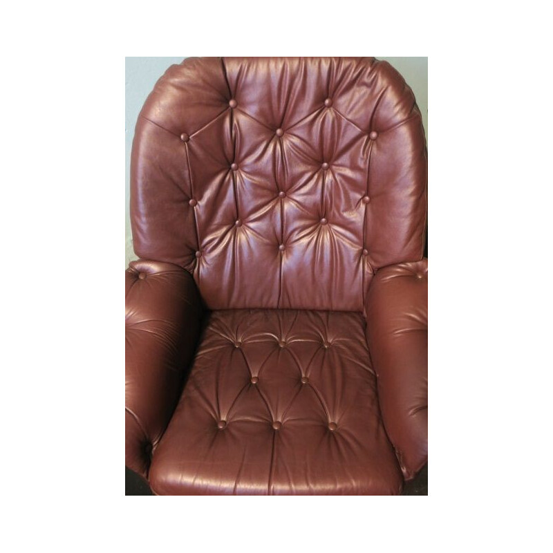 Vintage scandinavian brown buttoned leather swivel lounge chair