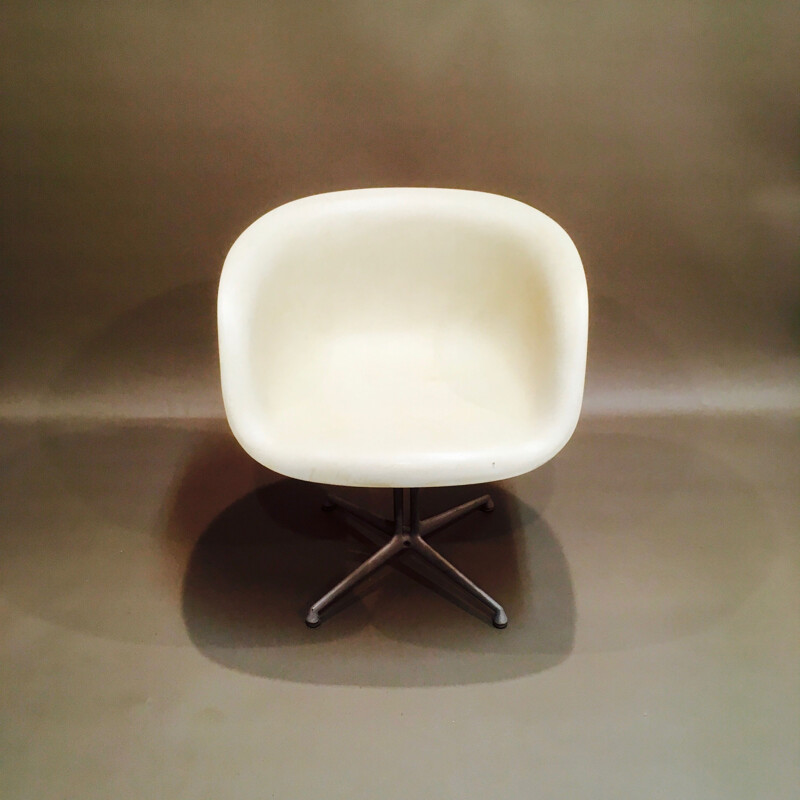 Fauteuil vintage "La Fonda" blanc par Charles & Ray Eames pour Herman Miller