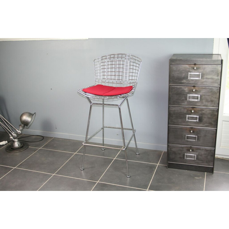 Vintage bar stool in chrome by Harry Bertoia for Knoll