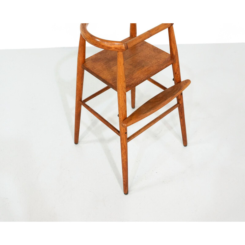 Vintage children chair in oak by Nanna Ditzel