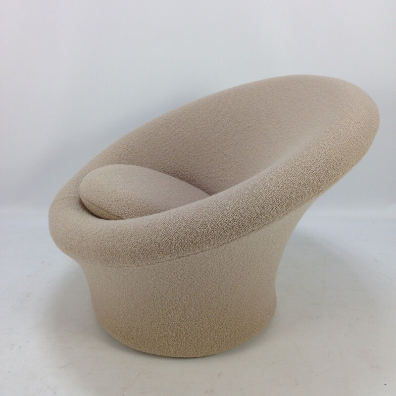 Vintage mushroom armchair with footstool by Pierre Paulin for Artifort with Pierre Frey's wool