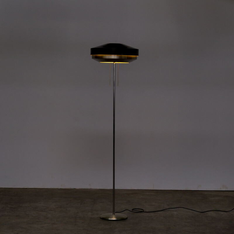 Vintage metal floorlamp by Niek Hiemstra for Evolux